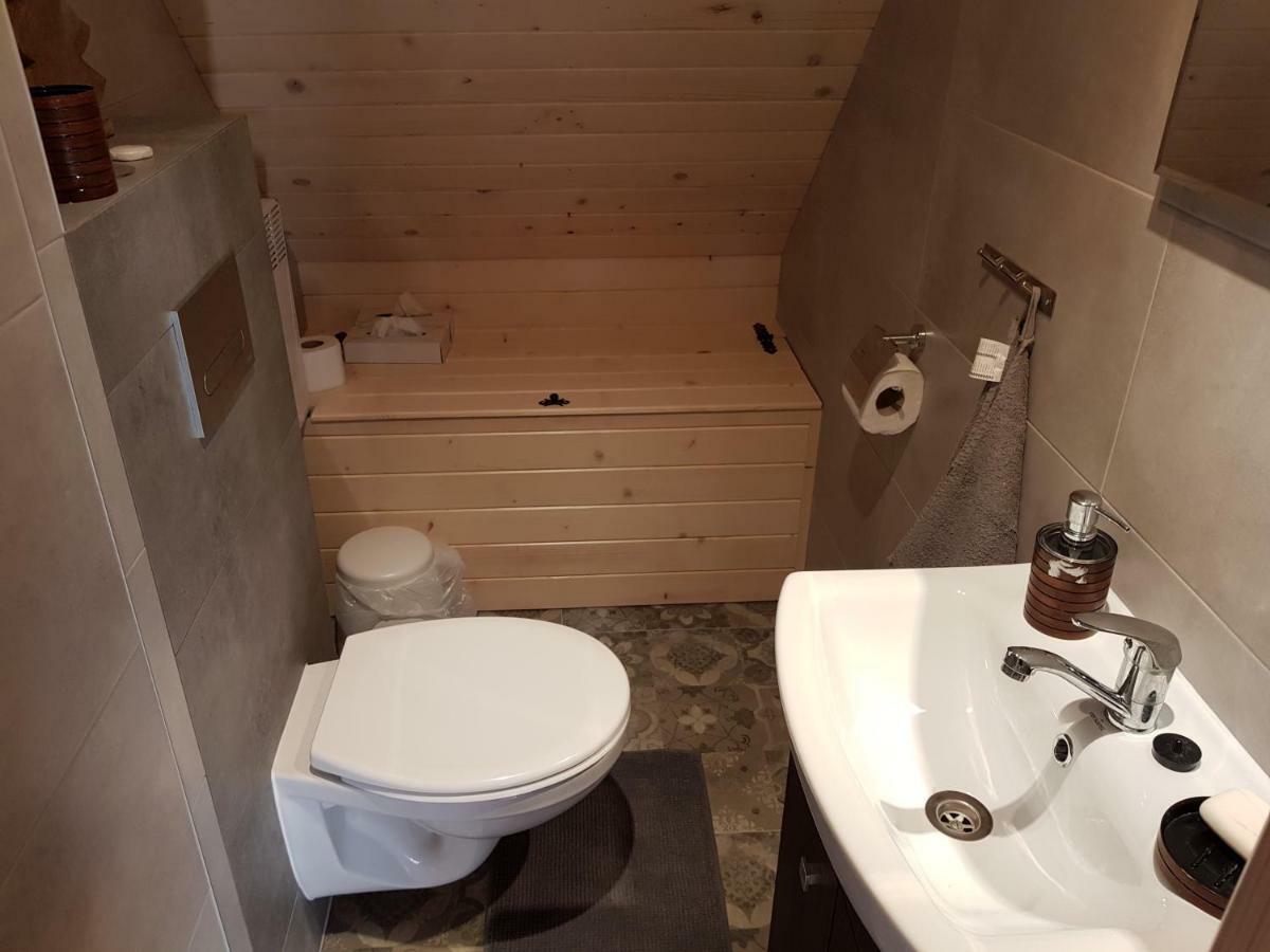 Domki Pod Kuznia Falsztyn Luaran gambar